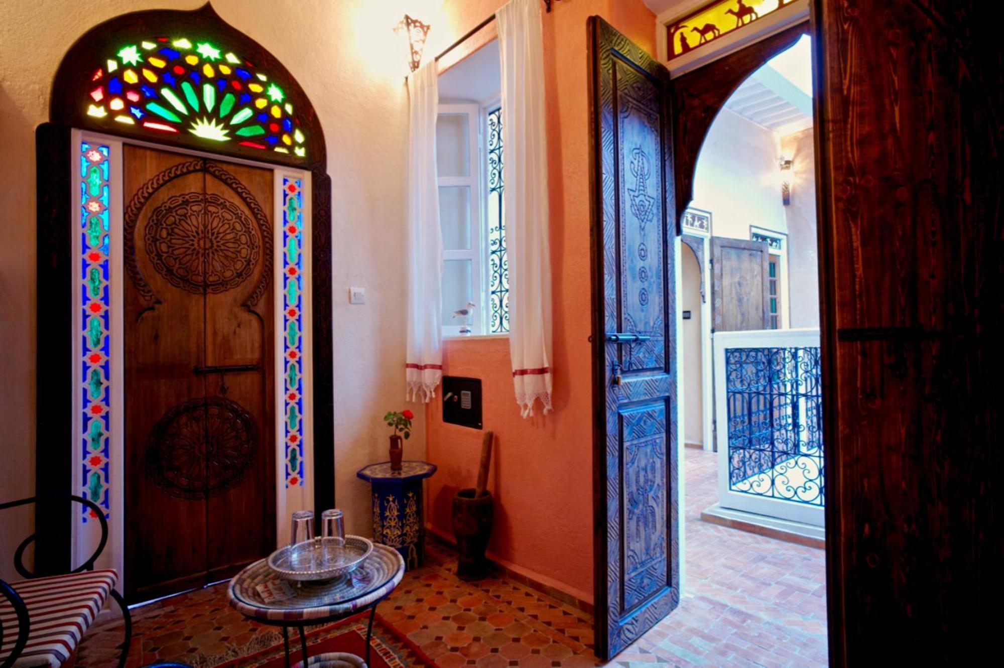 Au Riad Laylati Suvayr Dış mekan fotoğraf